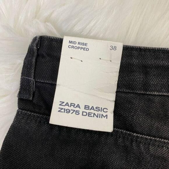 Zara Womens US 6 Distressed Destroyed Mid Rise Cropped Jeans Black Wash - Picture 6 of 11
